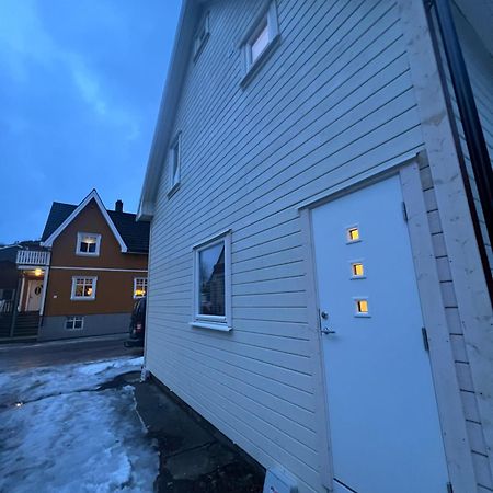 Central Apartment In Svolvaer Luaran gambar